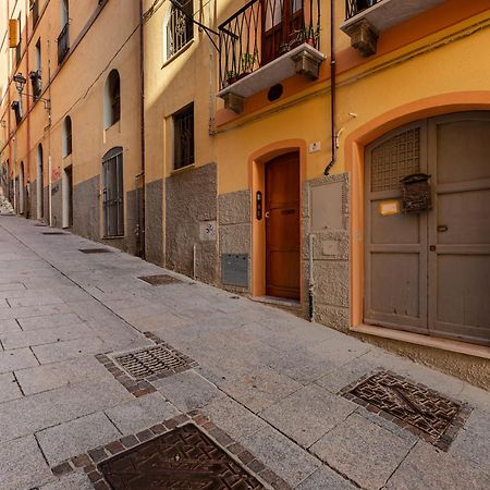 Mch-Marina Charming House Apartment Cagliari Bagian luar foto