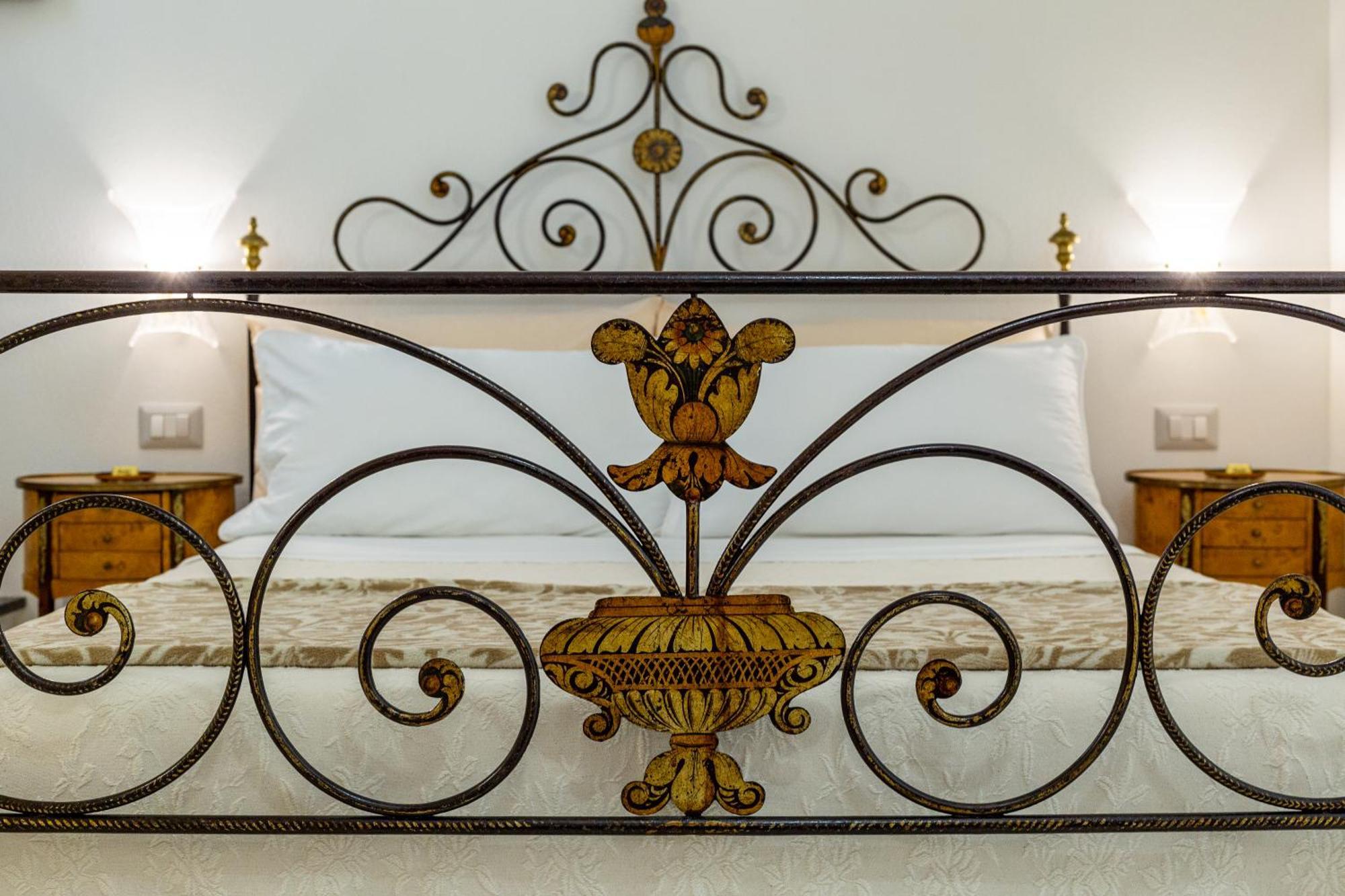 Mch-Marina Charming House Apartment Cagliari Ruang foto