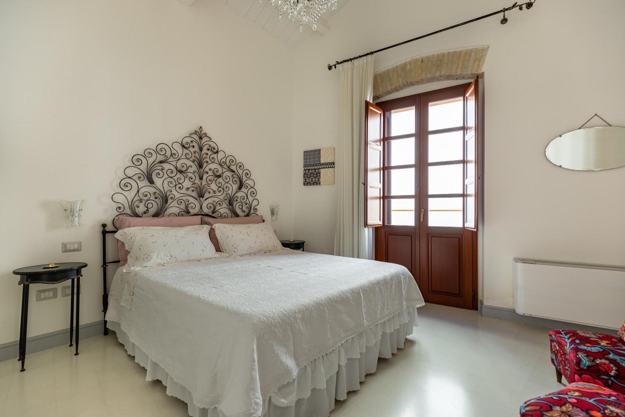 Mch-Marina Charming House Apartment Cagliari Bagian luar foto