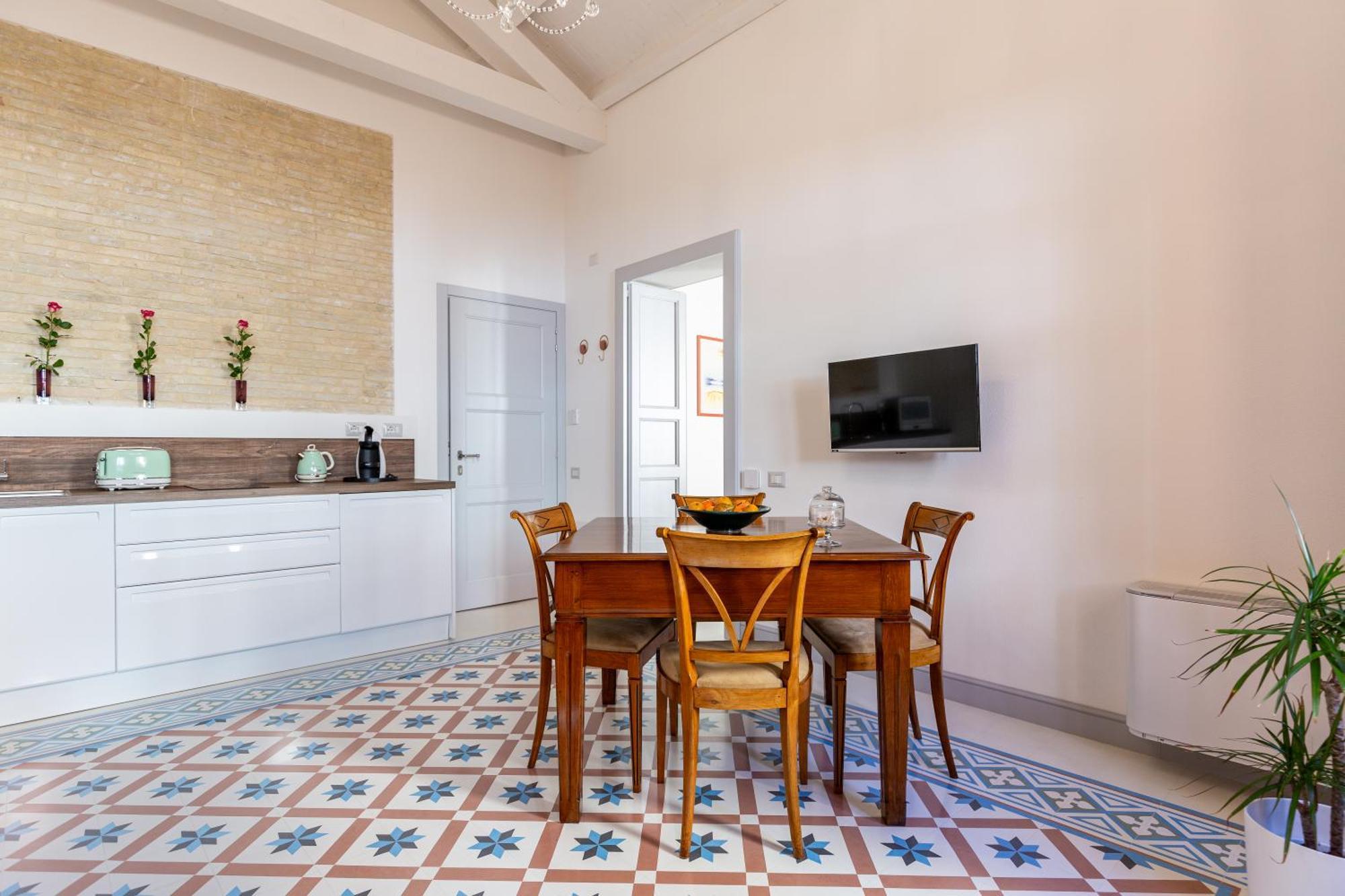 Mch-Marina Charming House Apartment Cagliari Ruang foto
